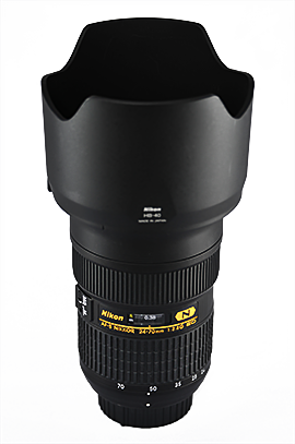 Nikkor 24-70mm (f2,8) mit Sonnenblende