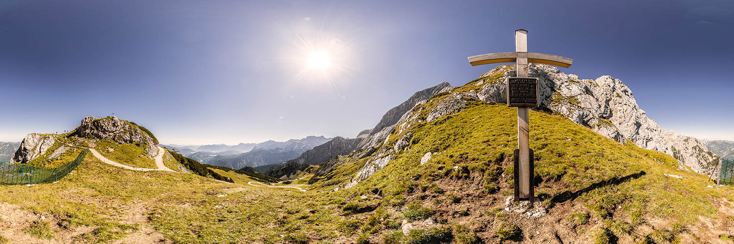 360°-Panorama auf dem Osterfelderkopf - Kreuz