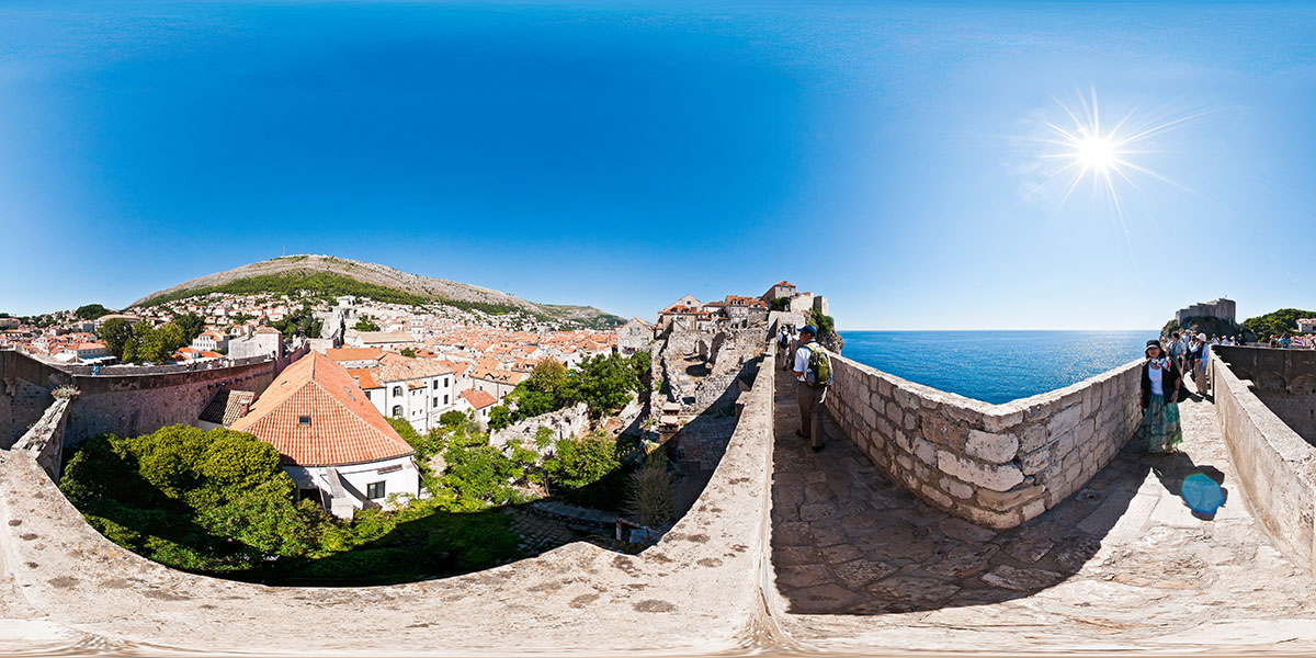 360°-Panorama von der Stadtmauer in Dubrovnik